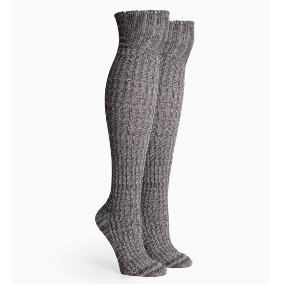 Accessories - NWT WOMEN'S REINA OVER THE KNEE SOCKS